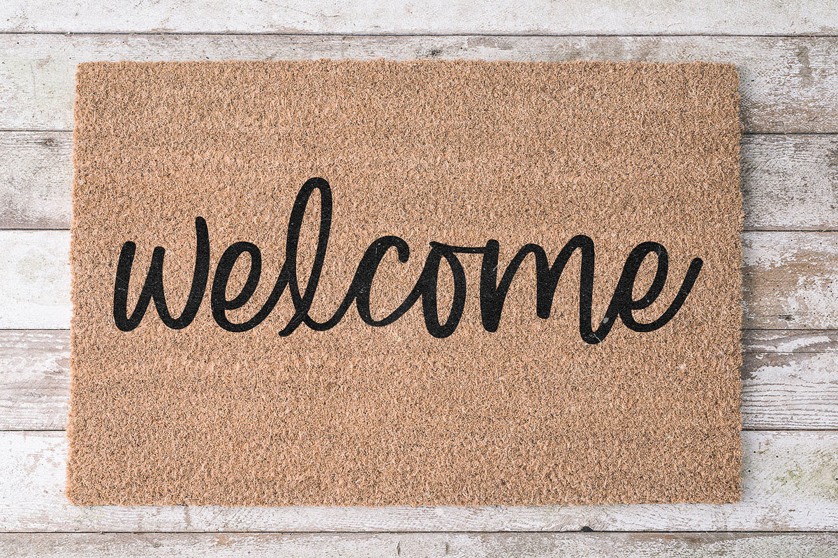 Sweet Magnolia Hand Lettered Font, a Script Font by Dansie Design (Photo 6 of 7)