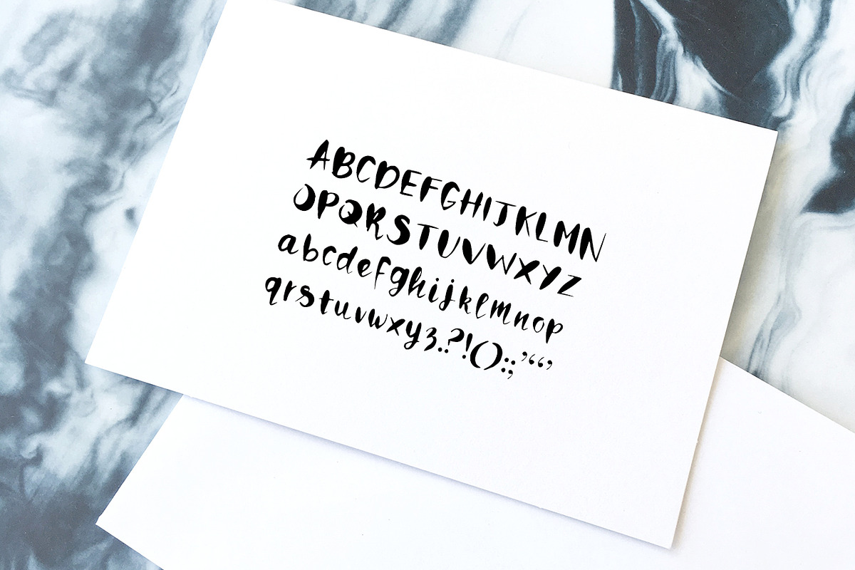 Arabella Hand Painted Typeface preview 2