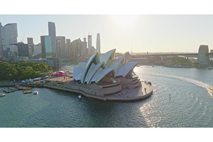 Sydney Opera House and city skyline, an Architecture Photo by Goinyk