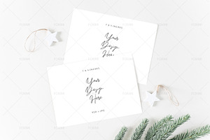 7x5 Christmas Card Mockup, P05