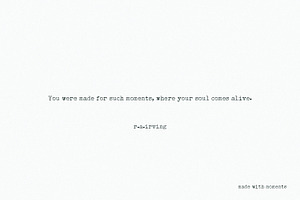 Moments Typewriter Font