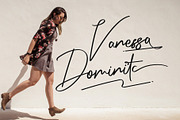 Geraldyne Signature, a Script Font by Sealoung (Thumbnail 4 of 18)