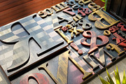 BD Megalona - Old Style Serif, a Serif Font by Balibilly Design (Thumbnail 2 of 16)