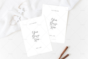 5x7 Christmas Card Mockup, P05