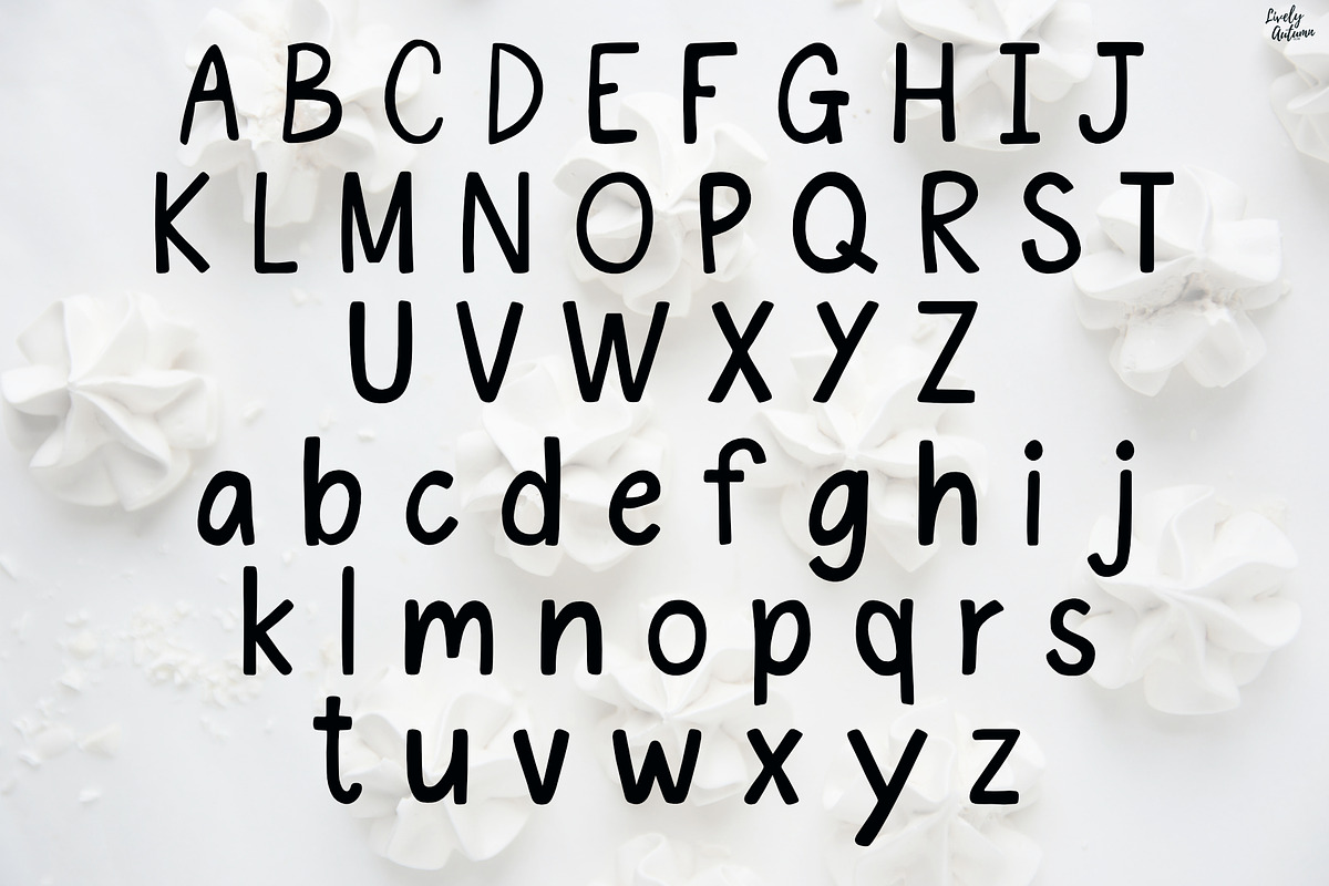 Meringue | Fun Handwritten Font, a Handwritten Font by LivelyAutumn11.11 (Photo 2 of 5)