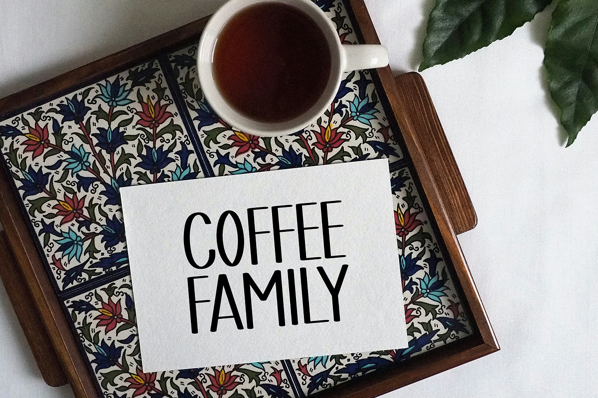 Sunday Bright, a Script Font by InermediaSTUDIO (Photo 7 of 8)
