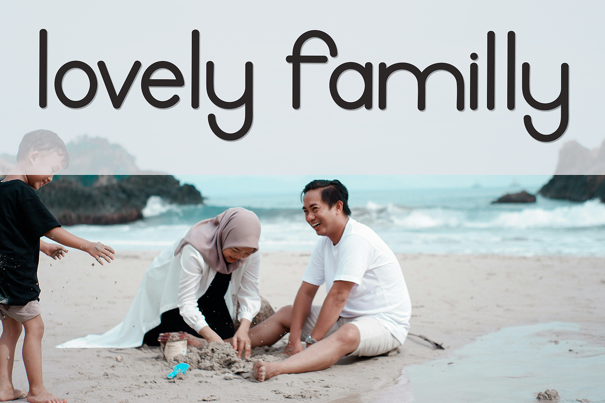 Blackish, a Sans Serif Font by FreshTypeINK (Photo 4 of 8)