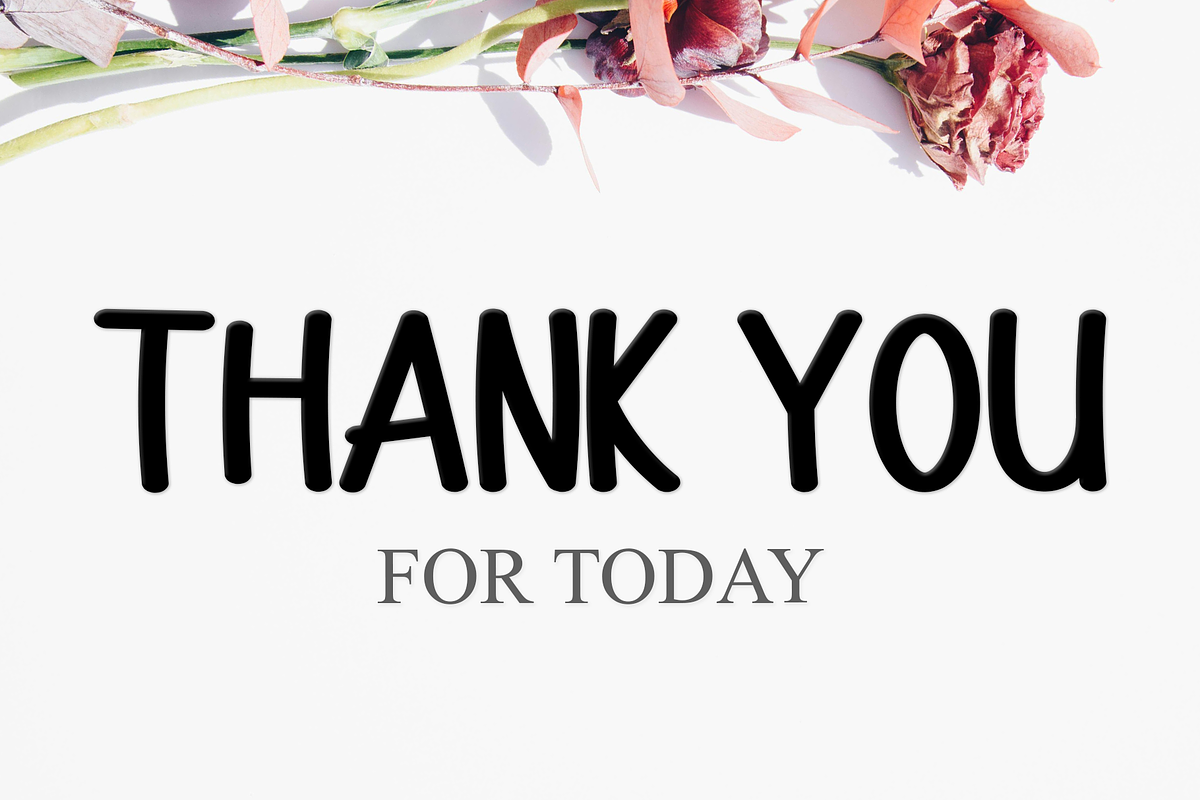 Lovely Valentine, a Serif Font by InermediaSTUDIO (Photo 7 of 7)