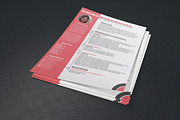 Resume & Cover Letter Template, a Resume Template by Domenic (Thumbnail 1 of 3)