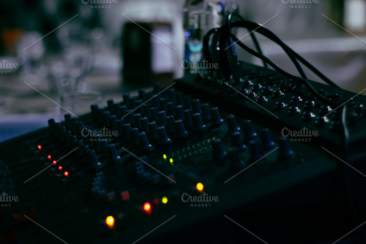 Music mixer featuring music, music world, and music mixer, an Arts & Entertainment Photo by Beshr Abdulhadi (Photo 3 of 5)