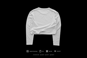 MOKITUP: Womens LS Crop Tee Mockup