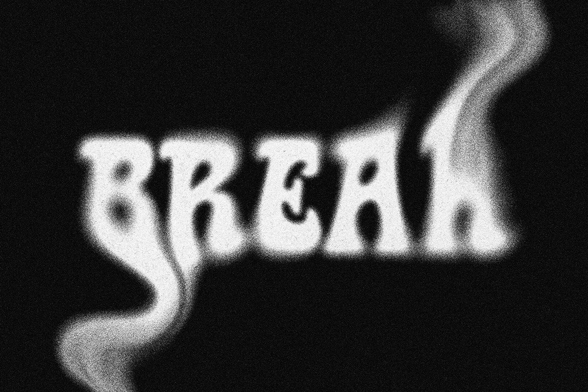 Dissolving Grain Text Effect, a Layer Style Add-On by dokudokunomi (Photo 4 of 4)