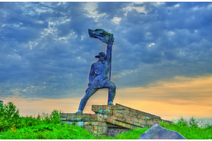 World War II monument at the Ukraine - Slovakia border in Uzhhorod, an Architecture Photo by Leonid Andronov