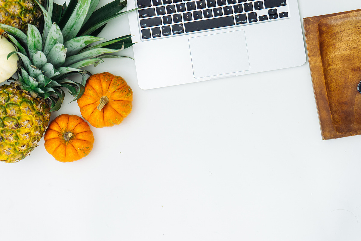 Styled Flatlay Bundle - 30 photos, a Business Photo by Pineapple Shop (Photo 3 of 7)