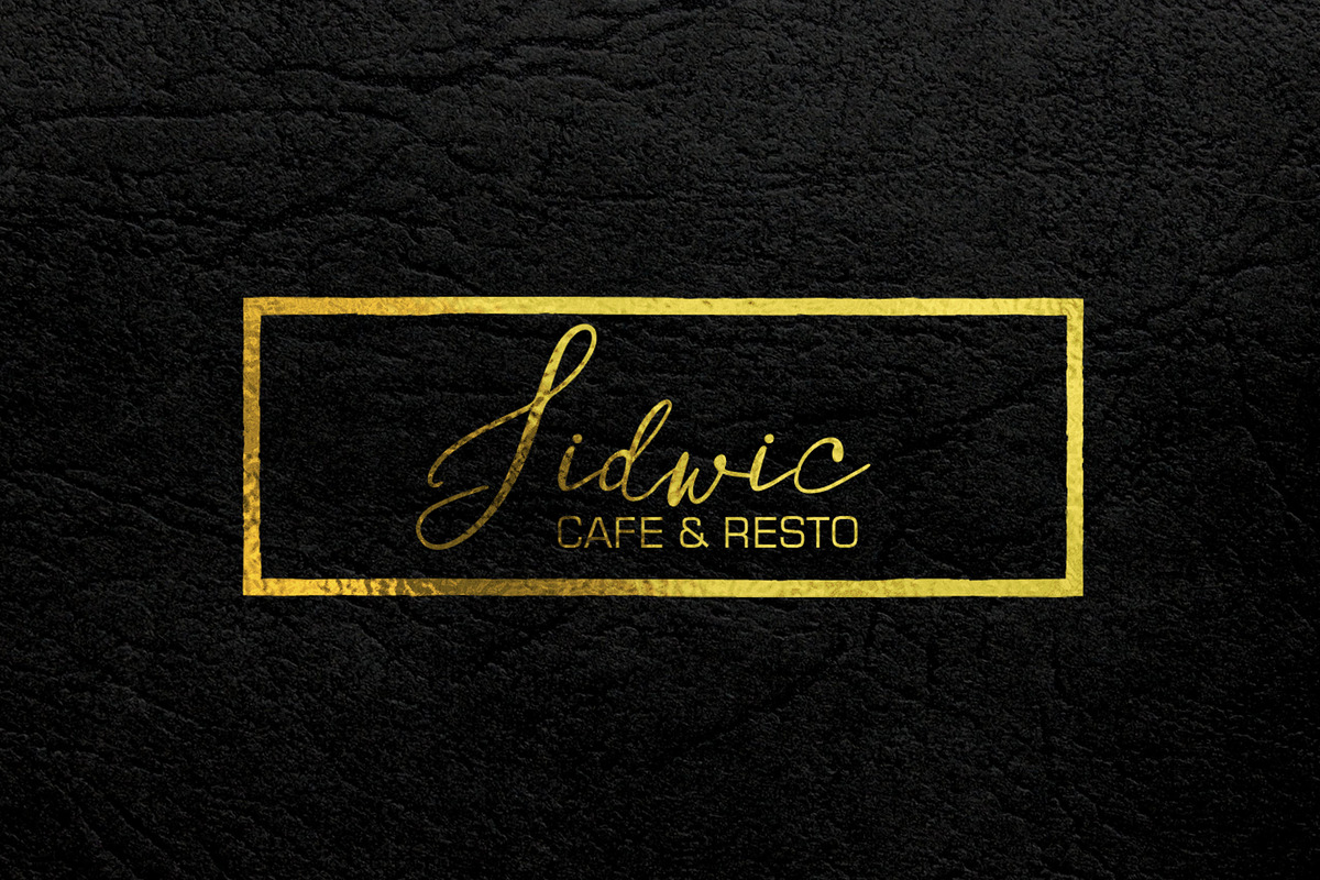 Silverstone - Calligraphy Font preview 4
