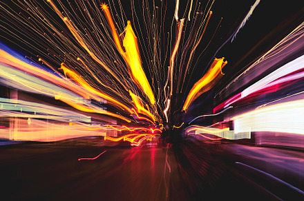 Speed light streaks & traces