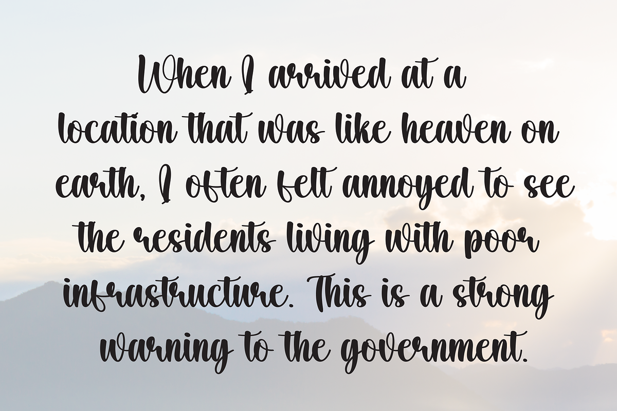 Home Winter | Script Font, a Handwritten Font by Scratchones (Photo 6 of 9)