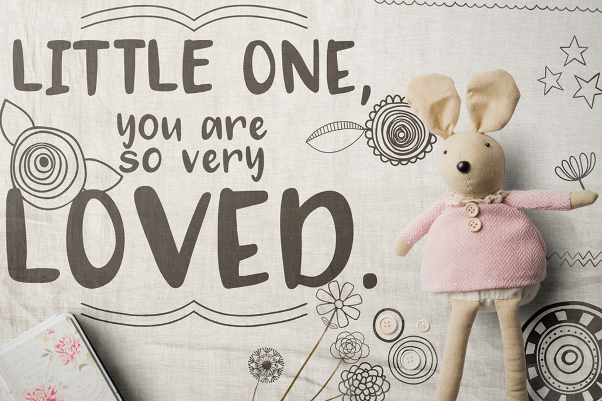 Maggie Mae Font Duo preview 7