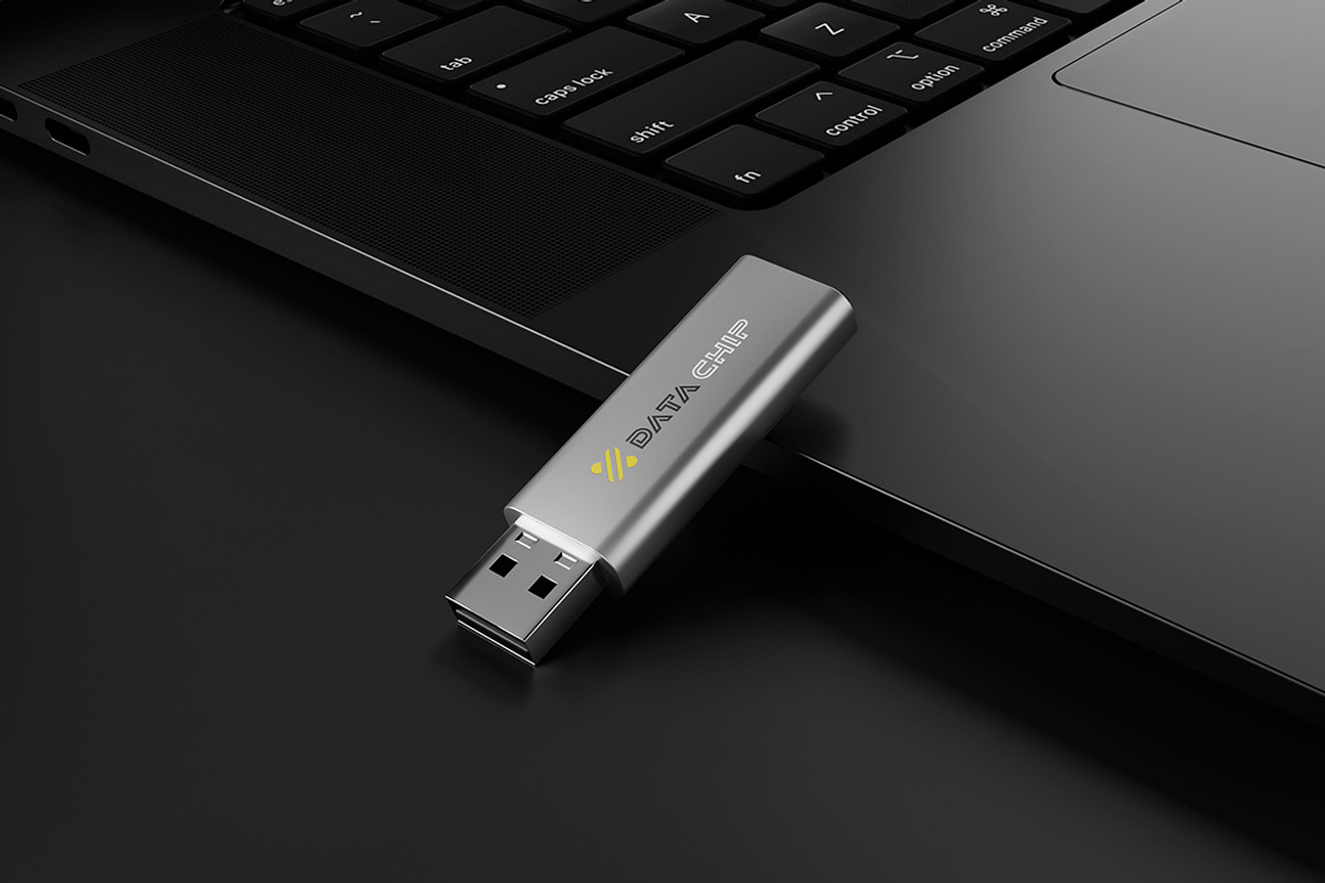 USB Flashdisk Mockup, a Wearable Device Mockup by Artlogs x Modaldesain (Photo 2 of 4)