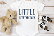 Heartbreaker, Cute Handwritten Font, a Handwritten Font by Designing Digitals (Thumbnail 8 of 9)