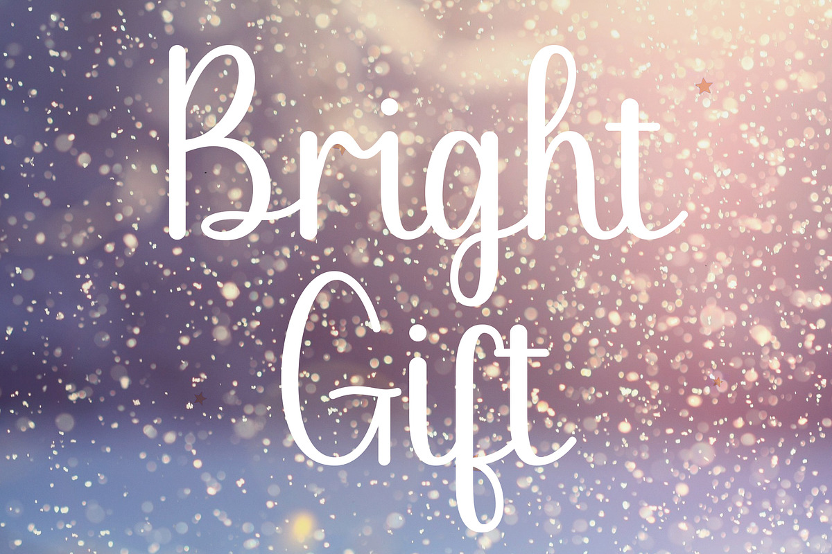Vinalla - Handwritten script font, a Script Font by Fontcastle (Photo 6 of 7)