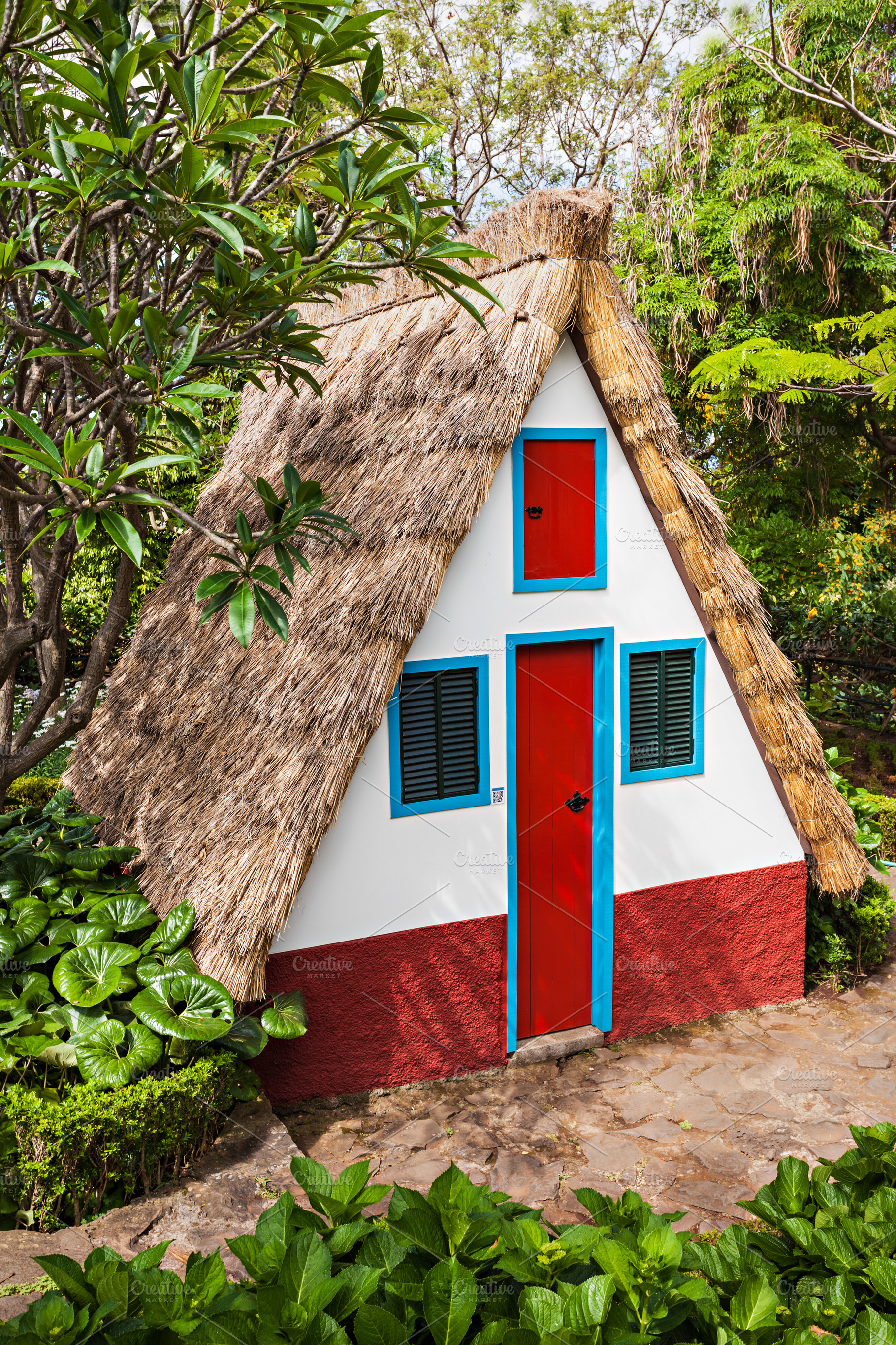 Santana house, a Photo by saiko3p