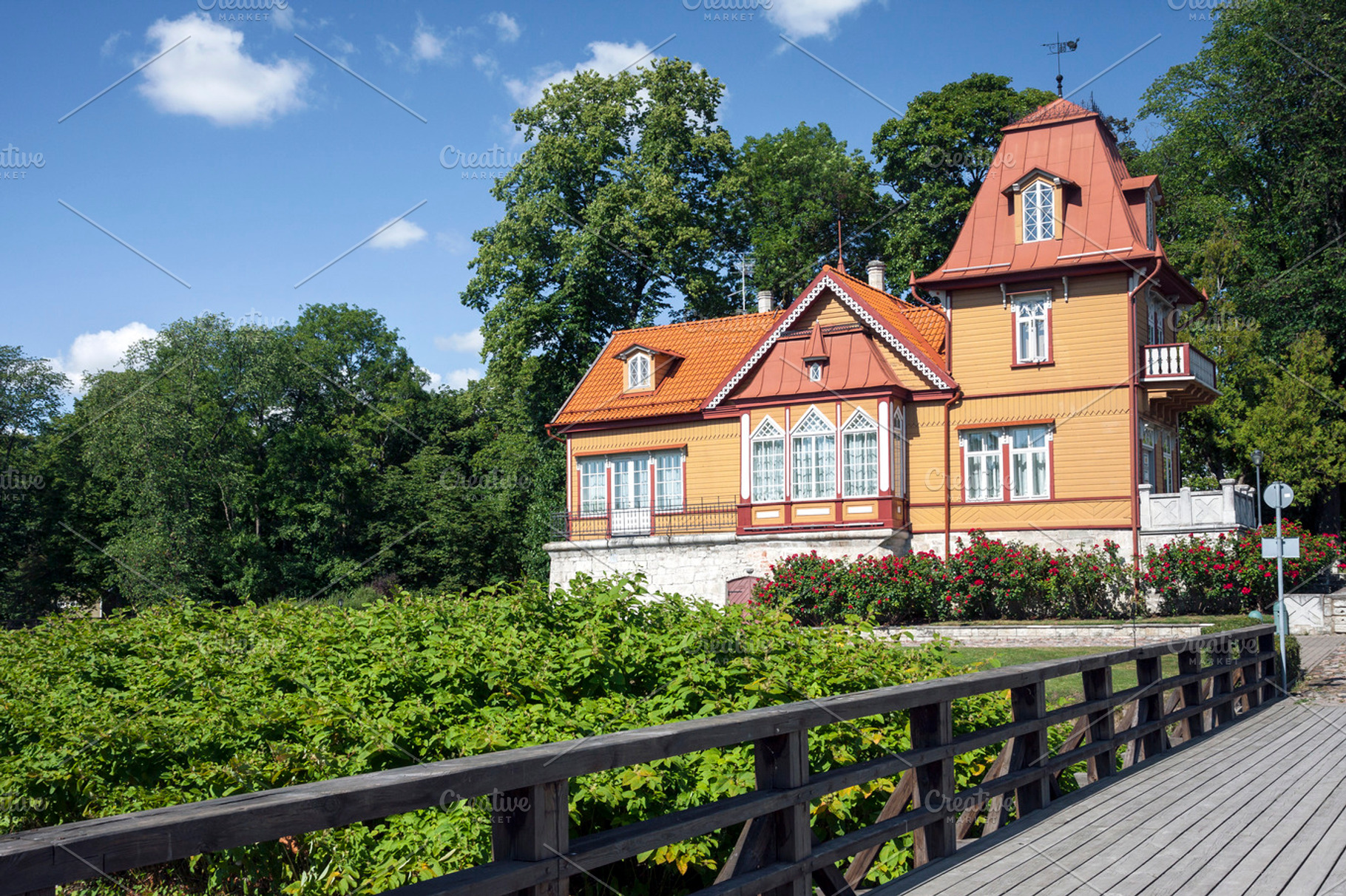 Old wooden house, an Architecture Photo by BOOCYS