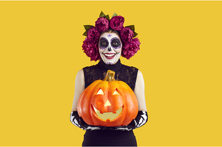 Joyful woman with creative, a Beauty & Fashion Photo by StudioRomantic