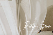 Themusion - Authentic Signature, a Handwritten Font by tebaltipislab (Thumbnail 4 of 10)