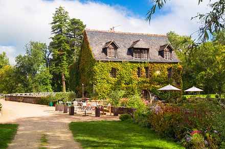Picturesque house, a Nature Photo by Lopatin Photo