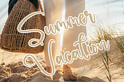 Sauxlle, a Script Font by Integritype Studio (Thumbnail 6 of 15)