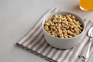 Healthy Cereals Rings with Honey for Breakfast, a Food & Drink Photo by LiudmylaChuhunova