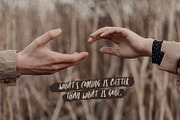 Mollroy ~ Perfect for Quotes, a Font by Orenari (Thumbnail 6 of 12)