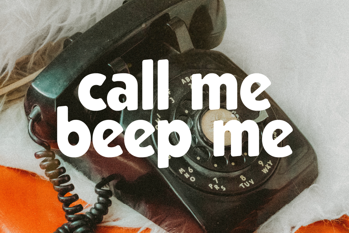 Josie: A Soft Friendly Retro Font, a Sans Serif Font by Corinne Dodenhoff (Photo 5 of 5)