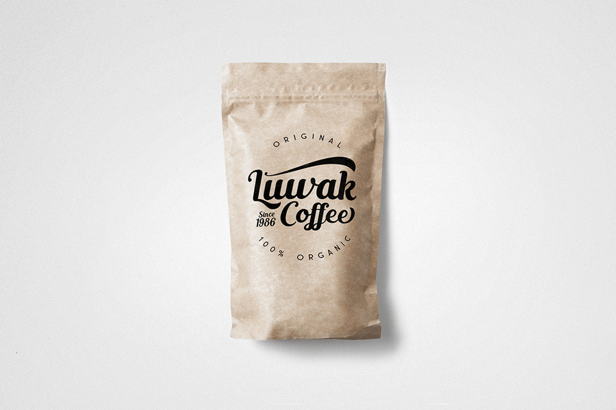 Altoys Typeface preview 7