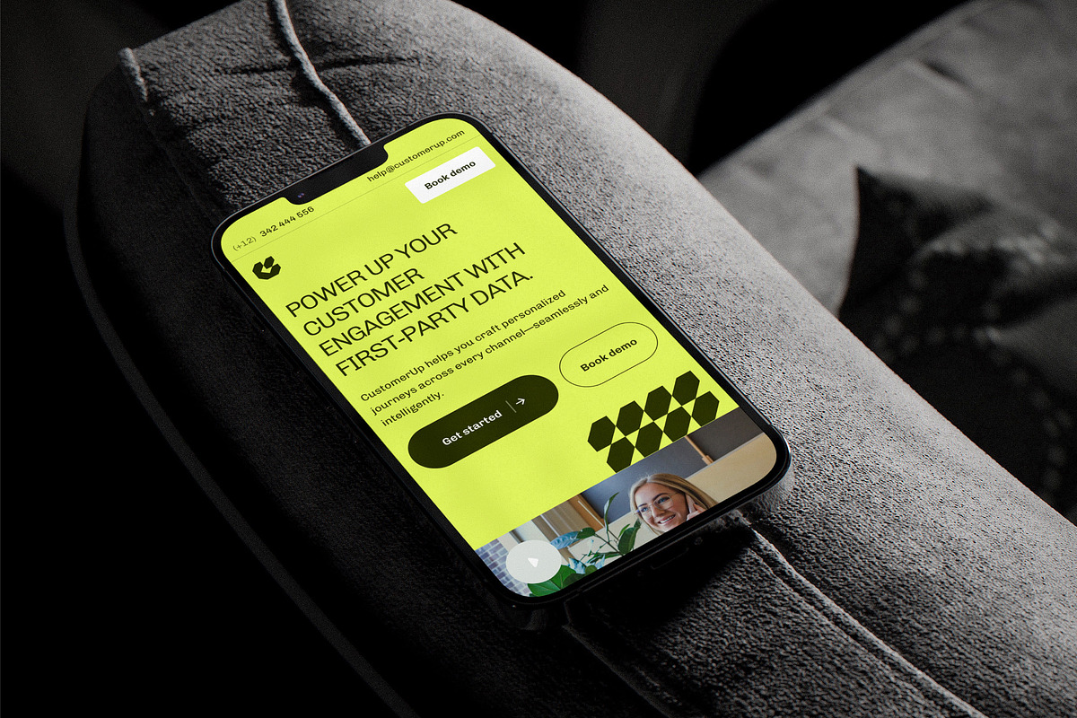 Figma SAAS Mobile Landing Page, a Websites & App Template by SLAB! Design (Photo 4 of 4)