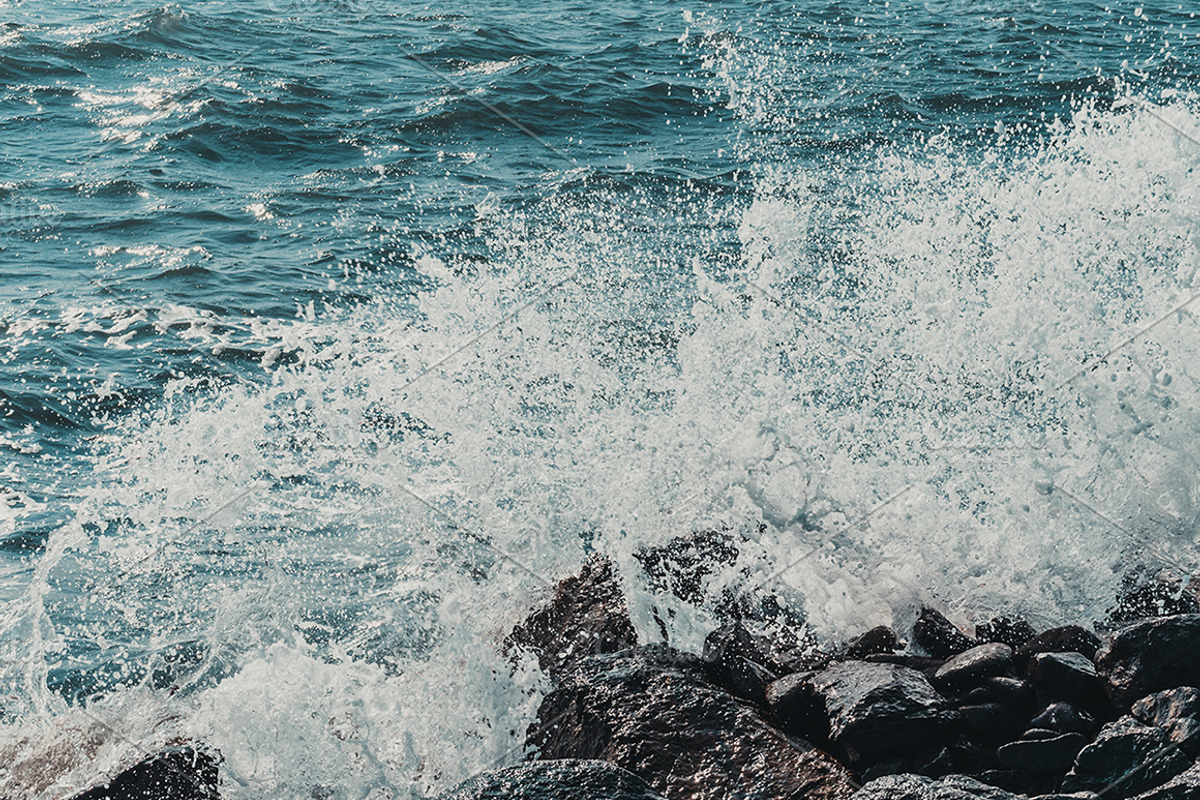 Splashing waves photo-pack, a Nature Photo by outlinez (Photo 3 of 11)