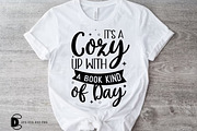 Book Lover Quotes SVG Design Bundle, an Object Graphic by FiveStarCrafting (Thumbnail 18 of 18)