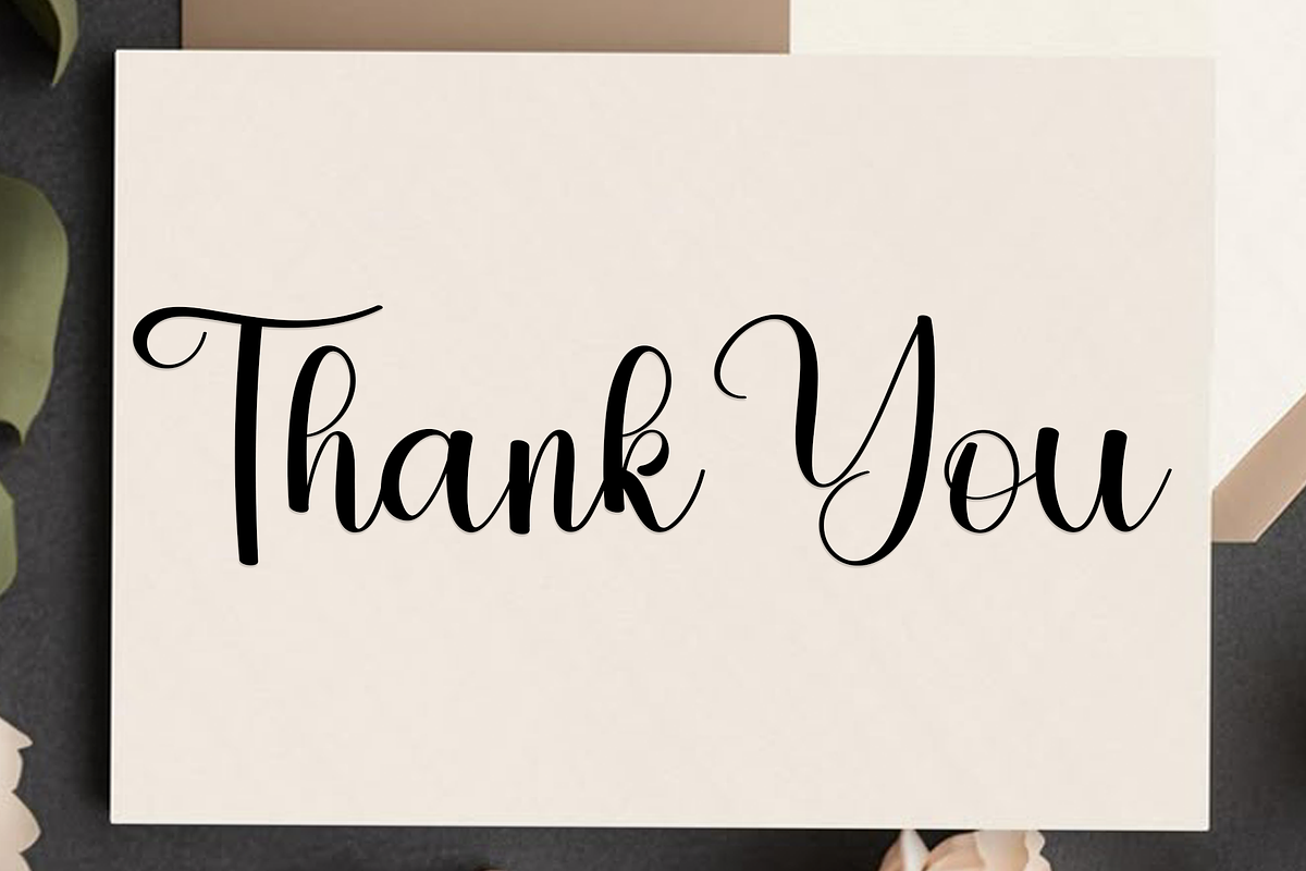 Simple Handmade, a Handwritten Font by FreshTypeINK (Photo 5 of 8)
