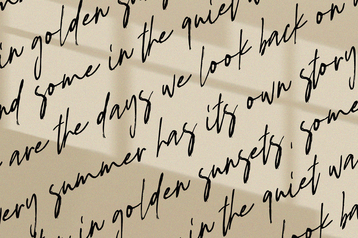 Figuea Granatae - Handwritten Script, a Script Font by Randi Irvan | Rvandtype (Photo 4 of 12)
