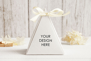 Favor Box/Sticker/Tag Mockup Bundle