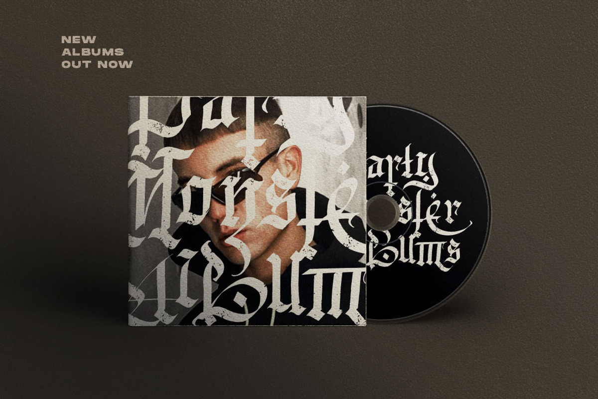 Blackink - Blackletter Font preview 8