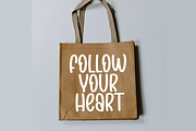Cookies Valentine | Script Font, a Script Font by Scratchones (Thumbnail 5 of 9)
