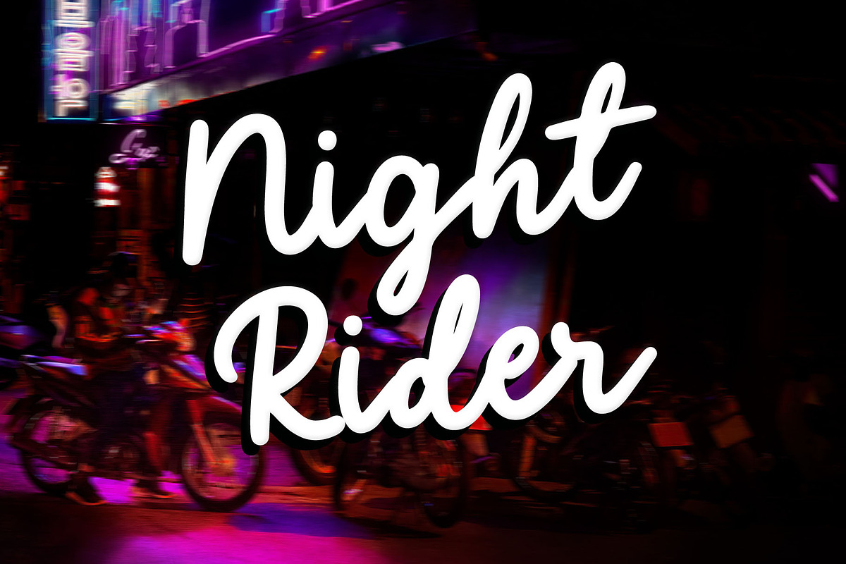 Eighties - Retro Script Font preview 3