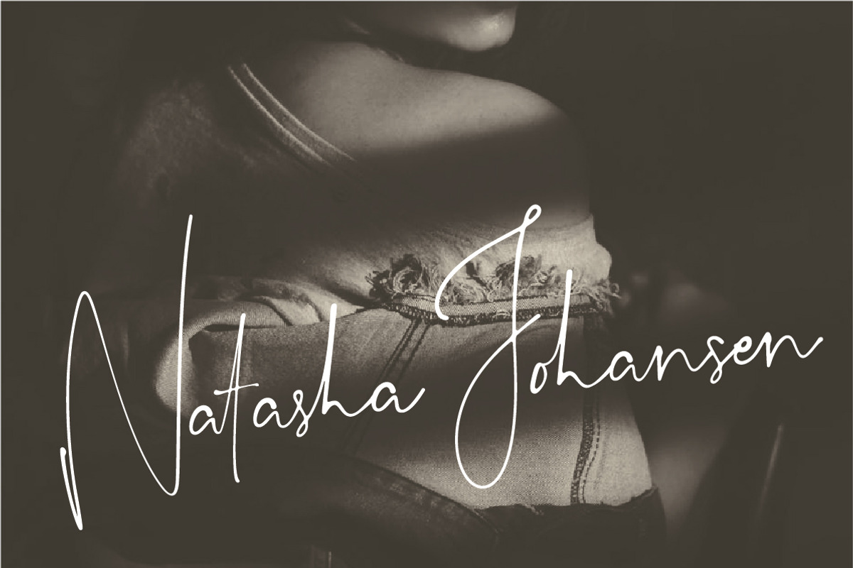 Sephira | Signature Font preview 2
