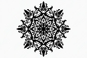 Decorative Mandala Vector Set, an Illustration by hafijul (Thumbnail 7 of 9)