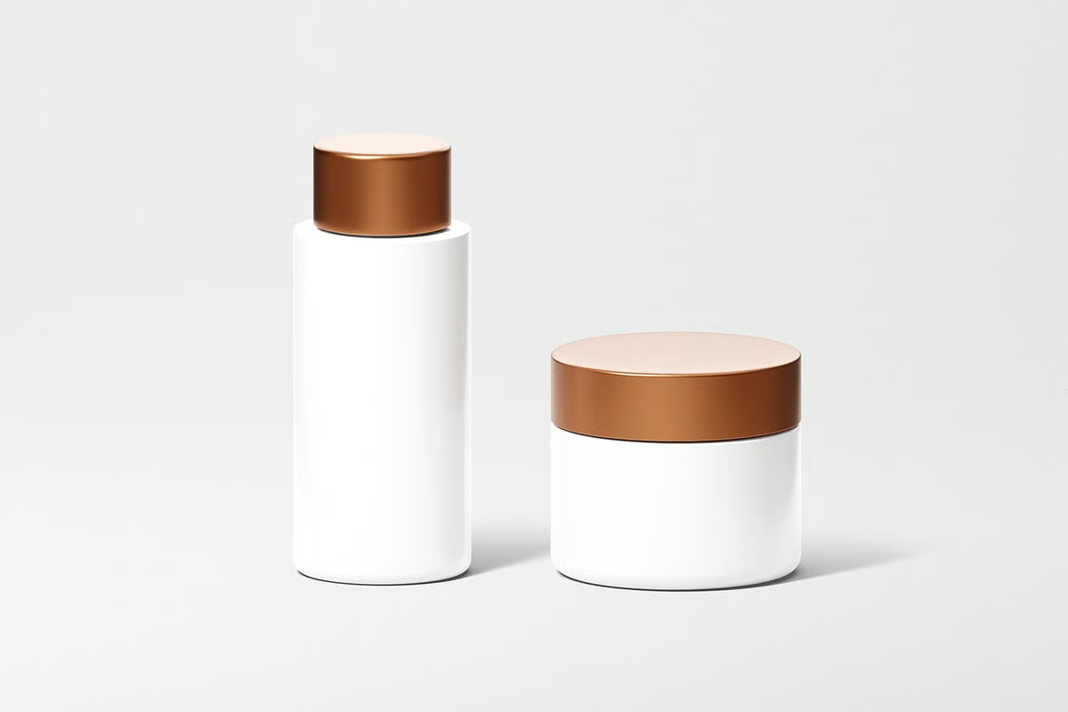 Cosmetics Mockup, a Product Mockup by zpackcreative (Photo 3 of 4)