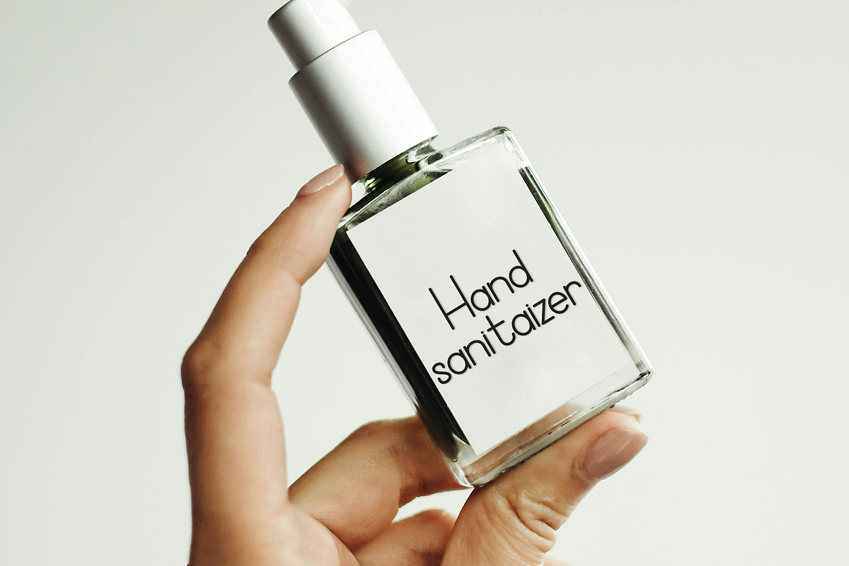 Honest, a Sans Serif Font by FreshTypeINK (Photo 2 of 8)