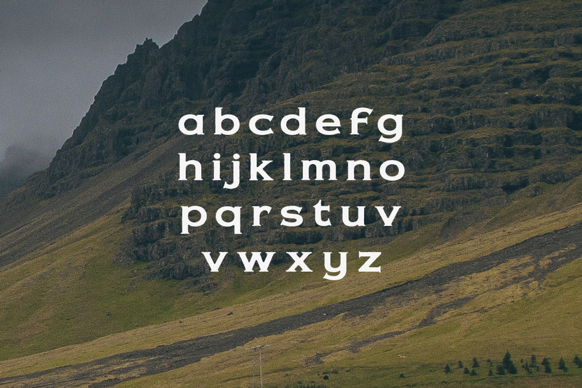 Copper Bowles - Rough Serif Font preview 5