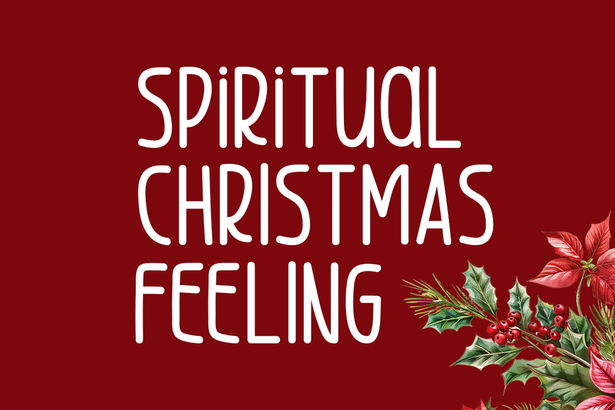 Magical Christmas Typeface, a Handwritten Font by Seemly Fonts (Photo 4 of 6)